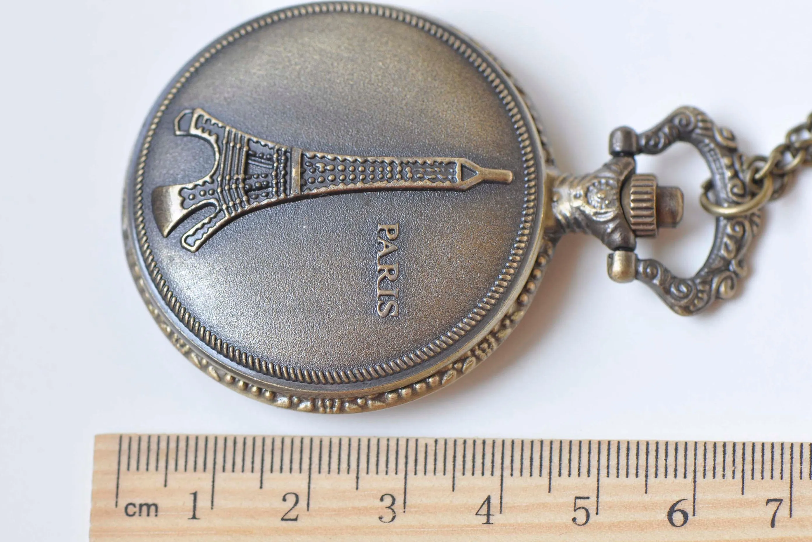 1 PC Antique Bronze Eiffel Tower Pocket Watch Necklace A1557