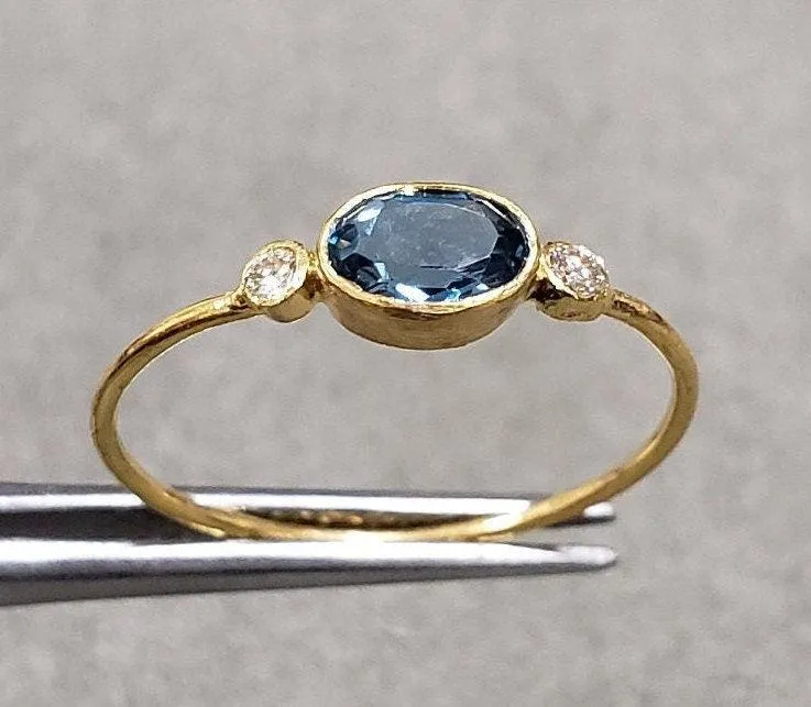 18k Gold London Blue Topaz & Diamond Ring