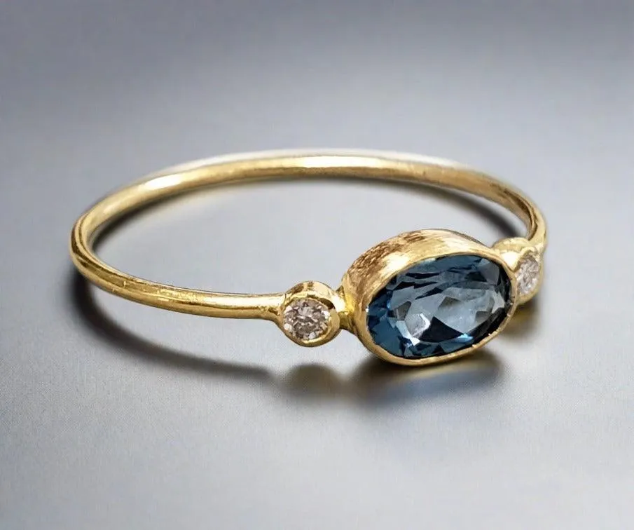 18k Gold London Blue Topaz & Diamond Ring