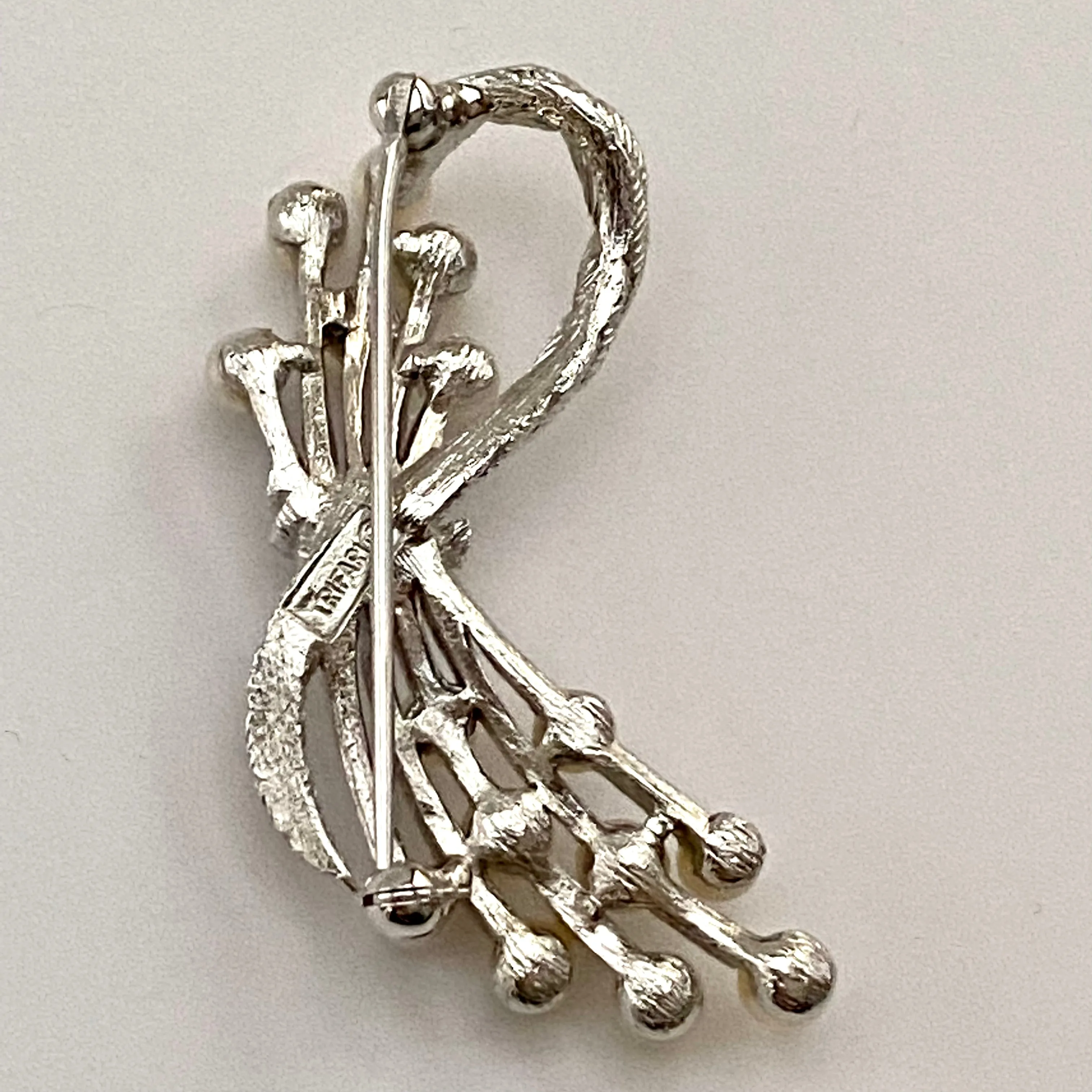 1960s Trifari Faux Pearl Brooch