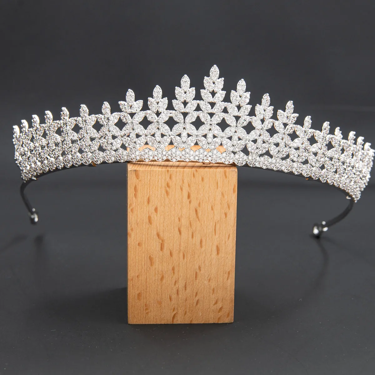 5A Level Cubic Zirconia Wedding Bridal Big Tiara Diadem CH10353
