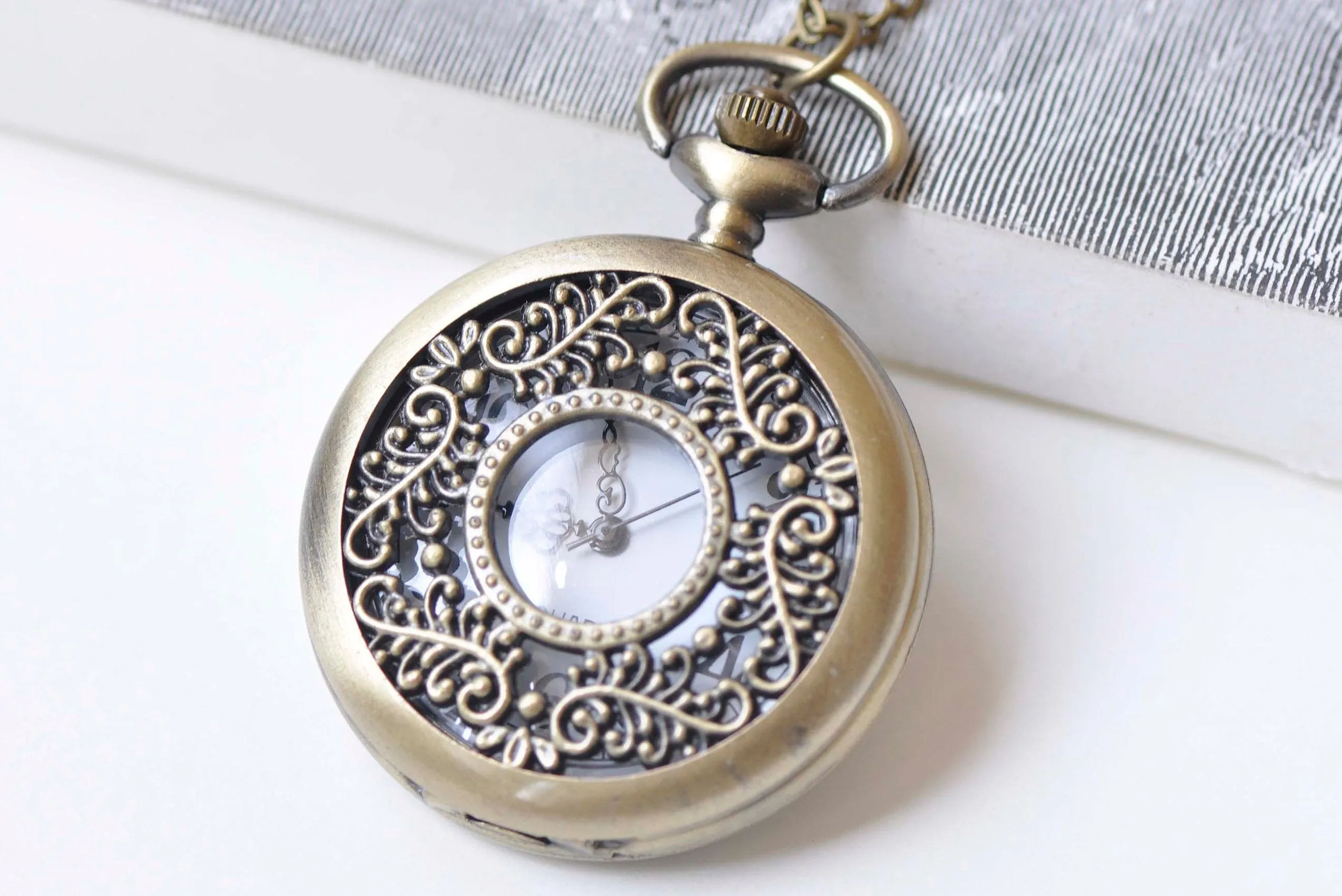 Antique Bronze Large Filigree Round Pocket Watch Necklace Set of 1 A470