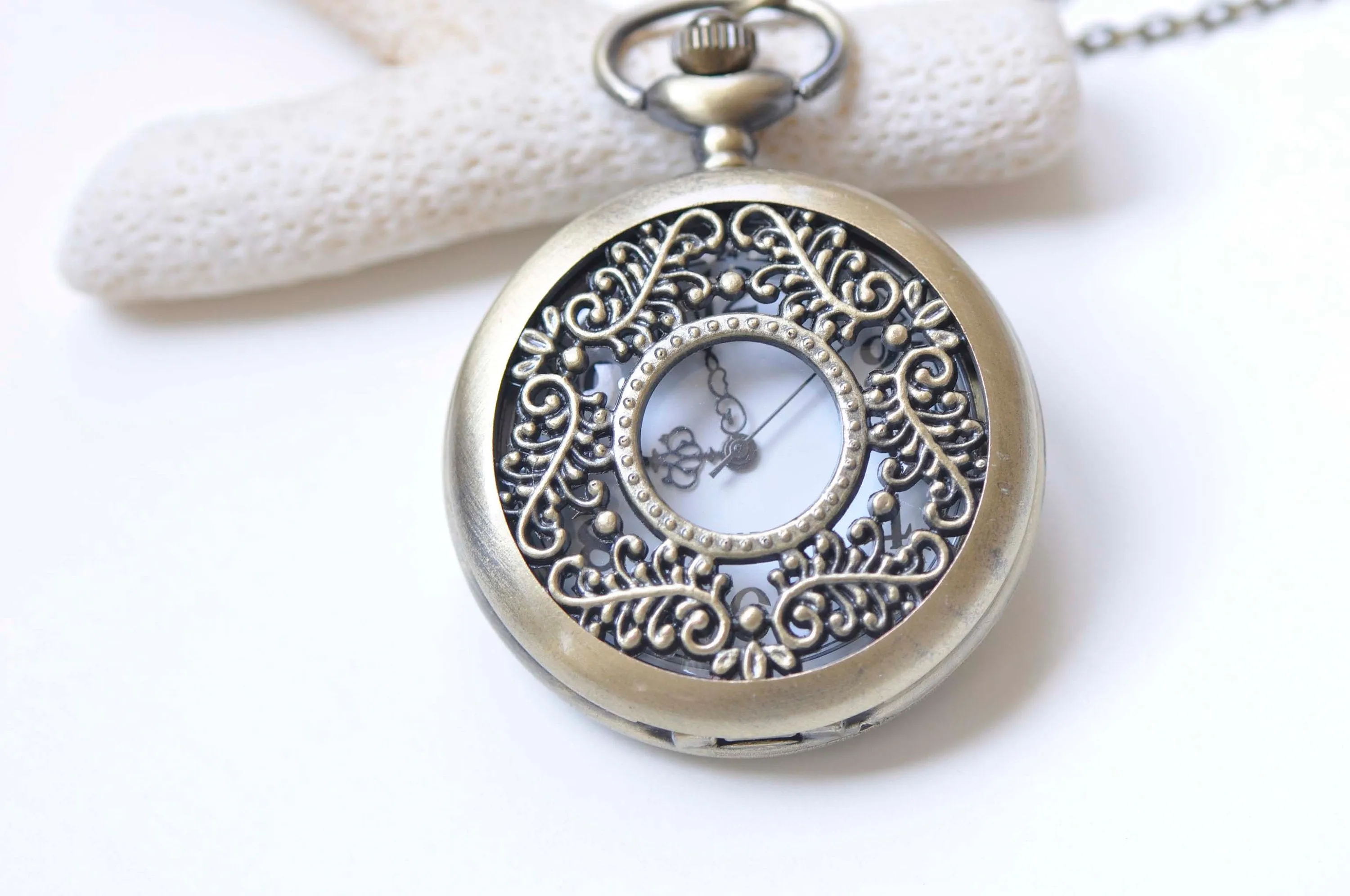 Antique Bronze Large Filigree Round Pocket Watch Necklace Set of 1 A470