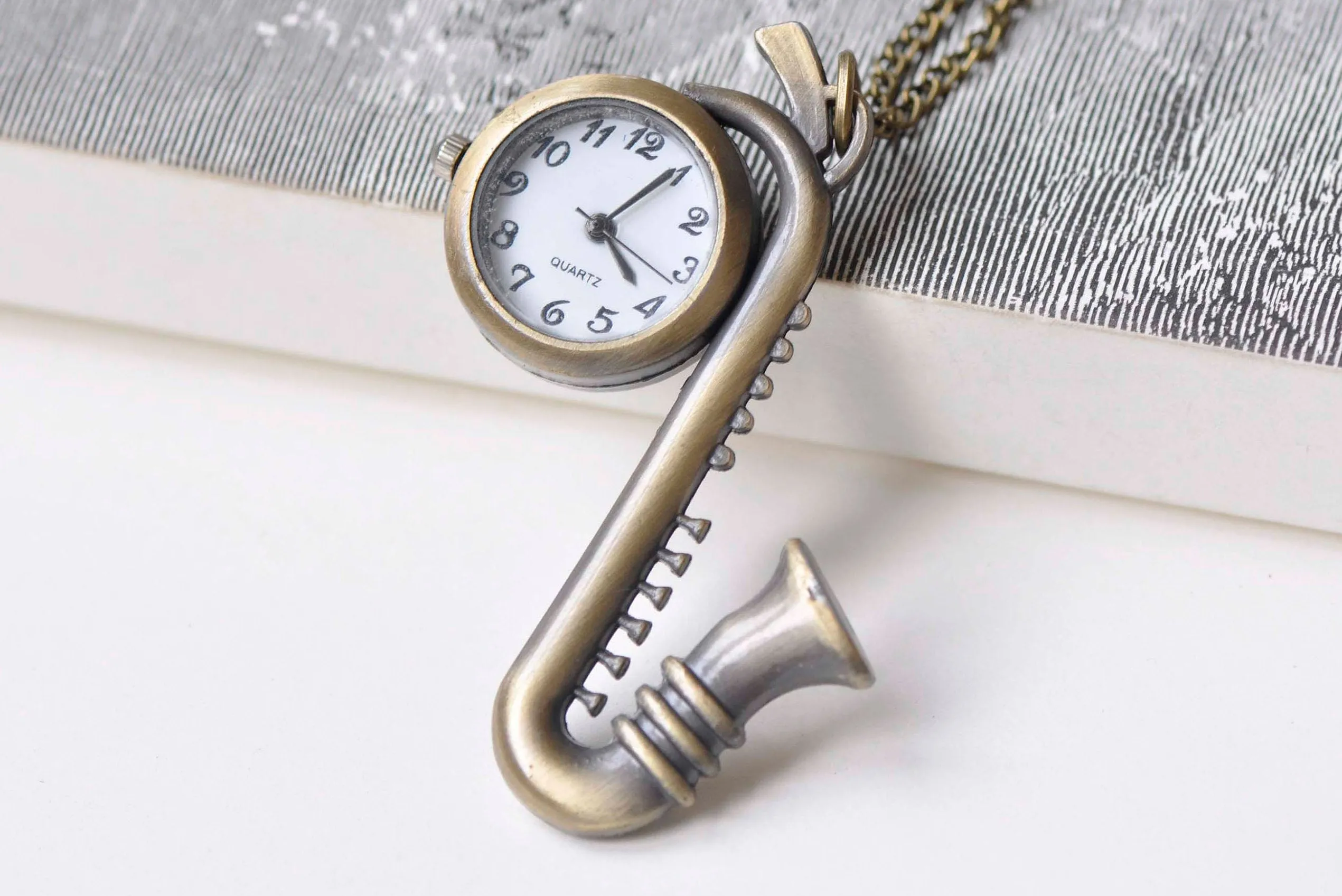 Antique Bronze Saxophone Pocket Watch Necklace Set of 1 A2697