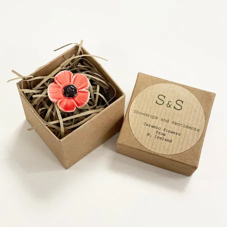 Ceramic flower brooch - poppy