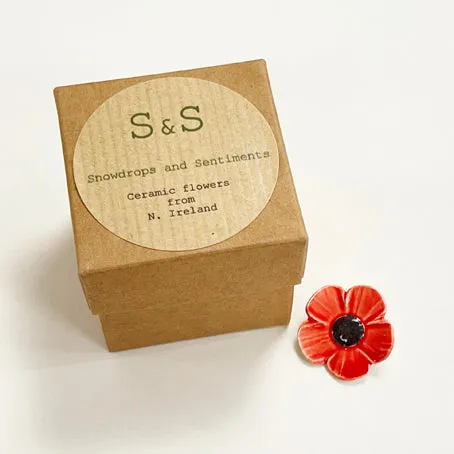 Ceramic flower brooch - poppy