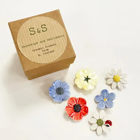 Ceramic flower brooch - poppy