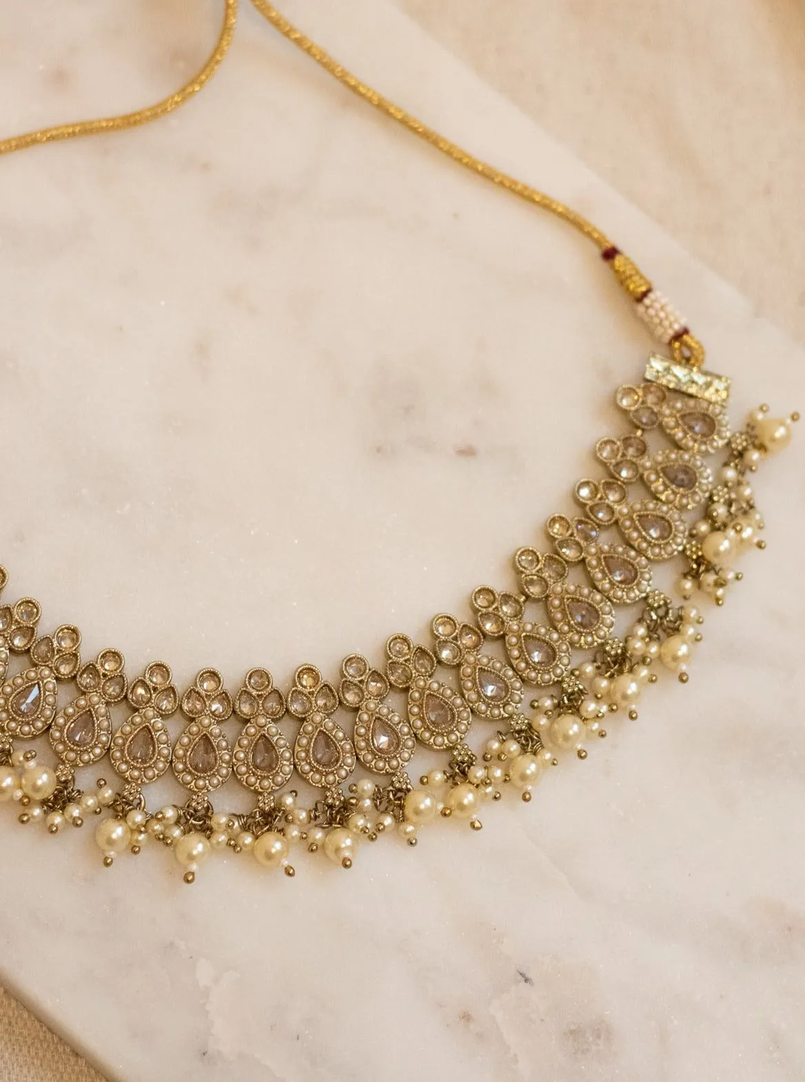 Champagne Falak Choker