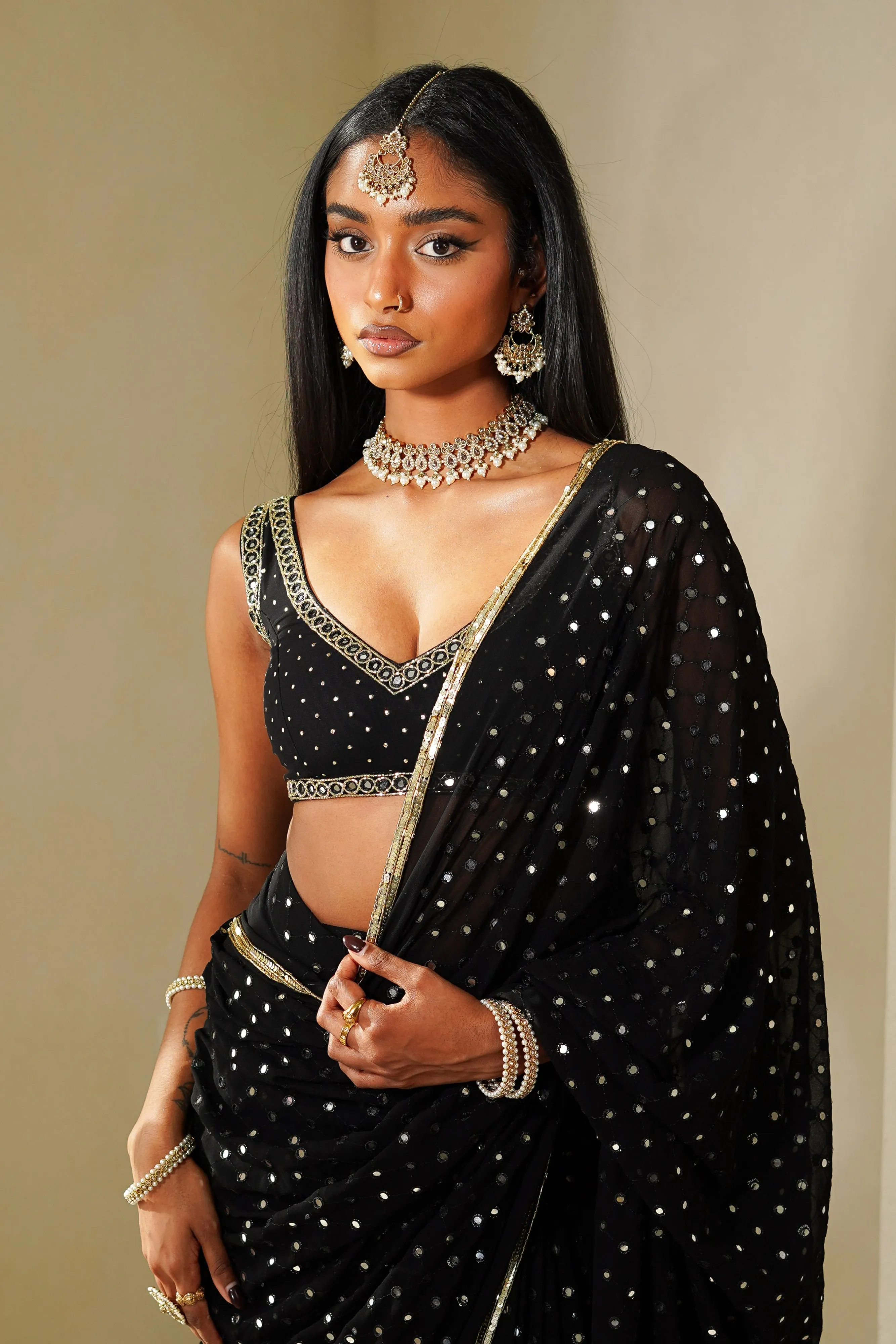 Champagne Falak Choker