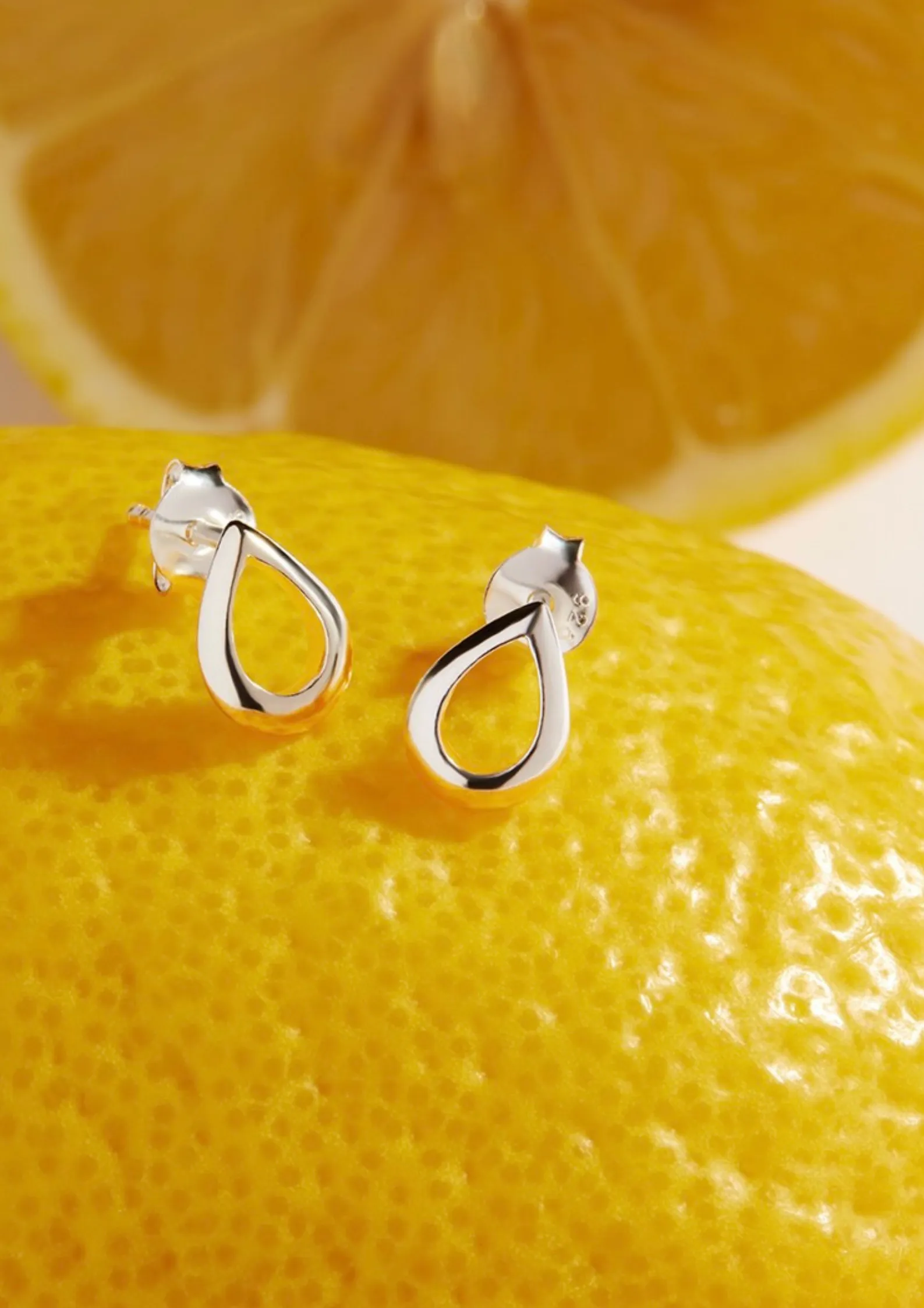 Chiara Stud Earrings