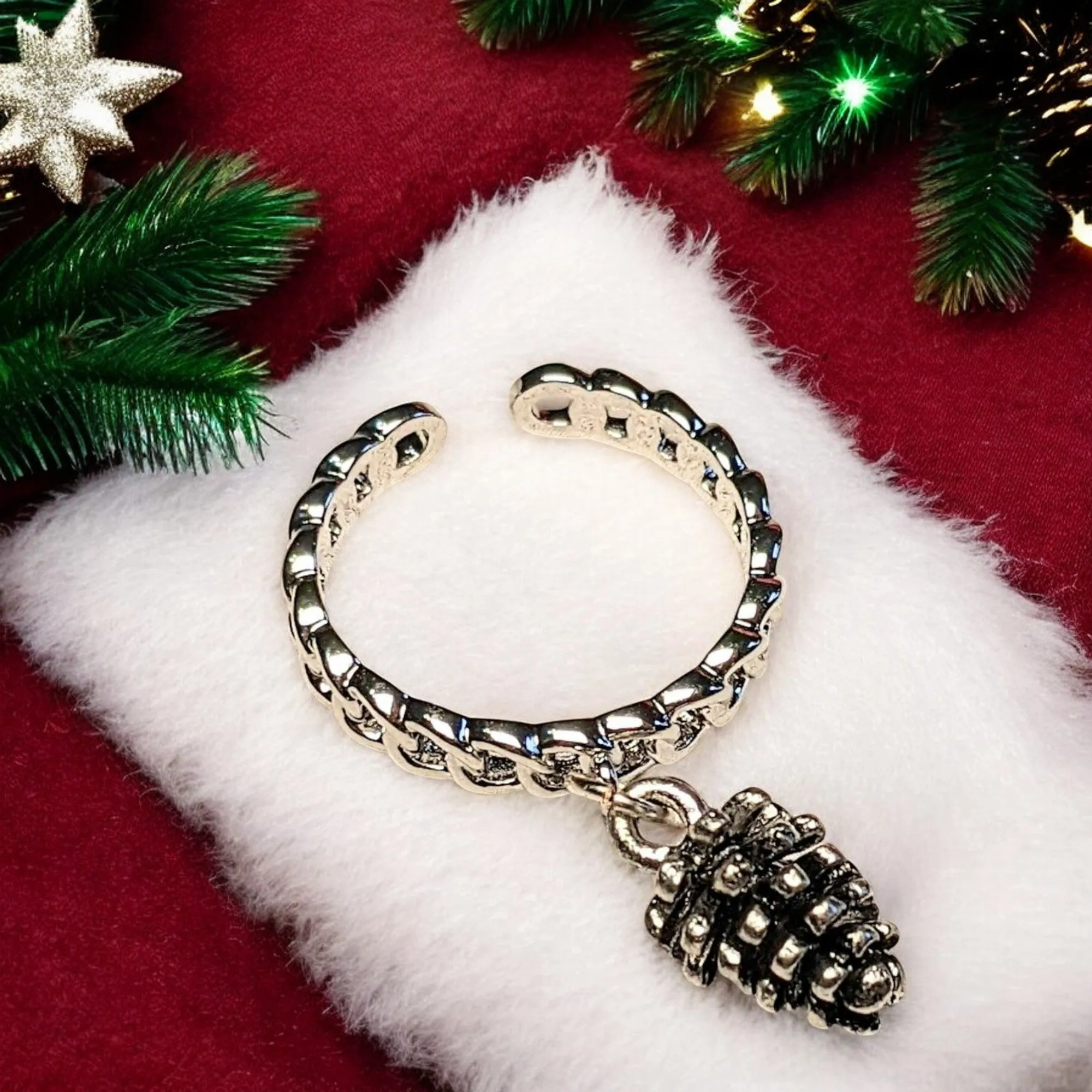 Christmas Chainlink Charm Ring