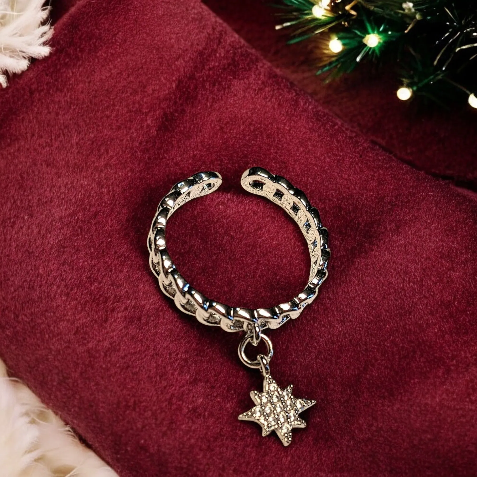 Christmas Chainlink Charm Ring
