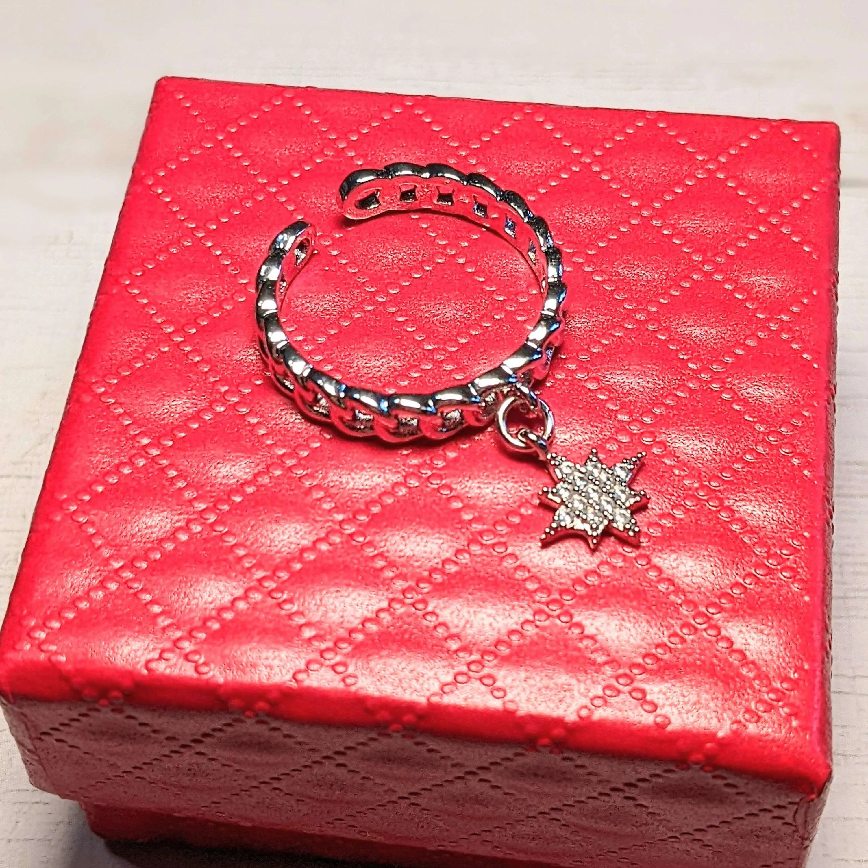 Christmas Chainlink Charm Ring