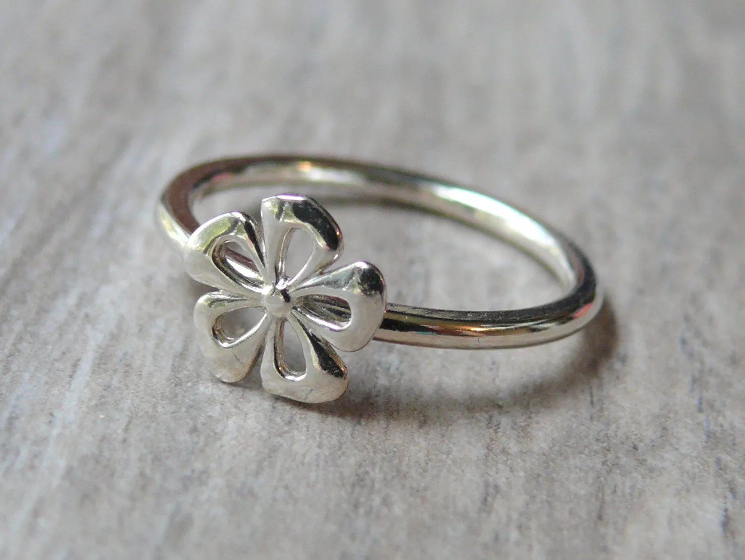 Flower Stacking ring • Sterling silver 925