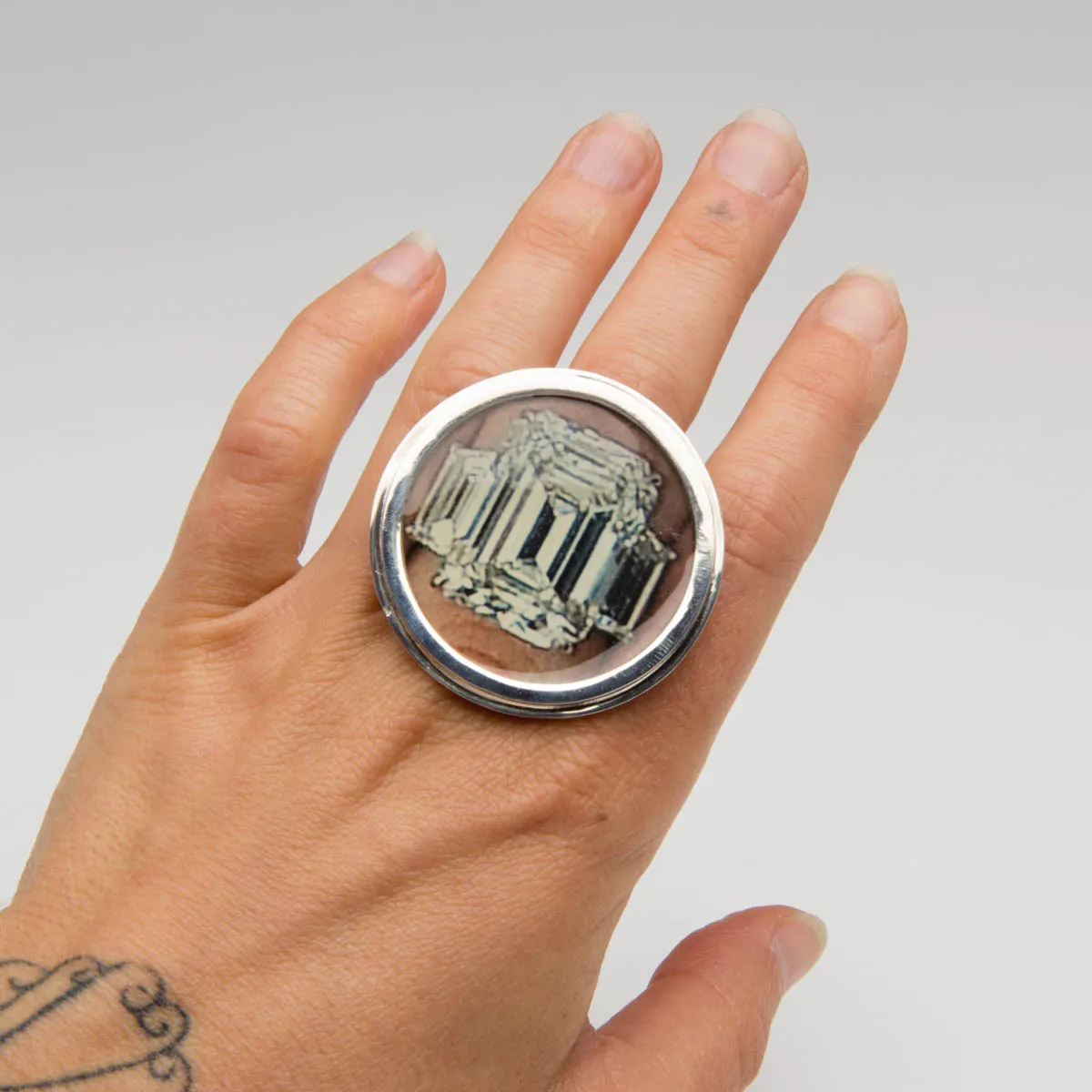 Kenneth MacBain - Just Like Kim Kardashian's Ring