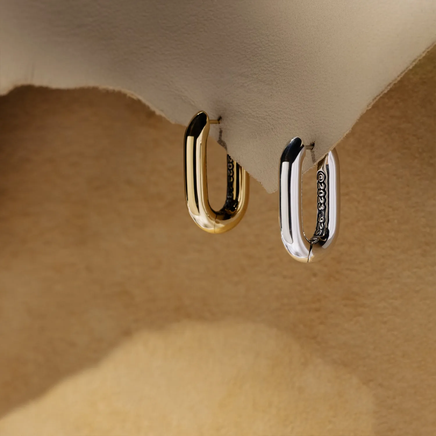 Model 22 Earring - B