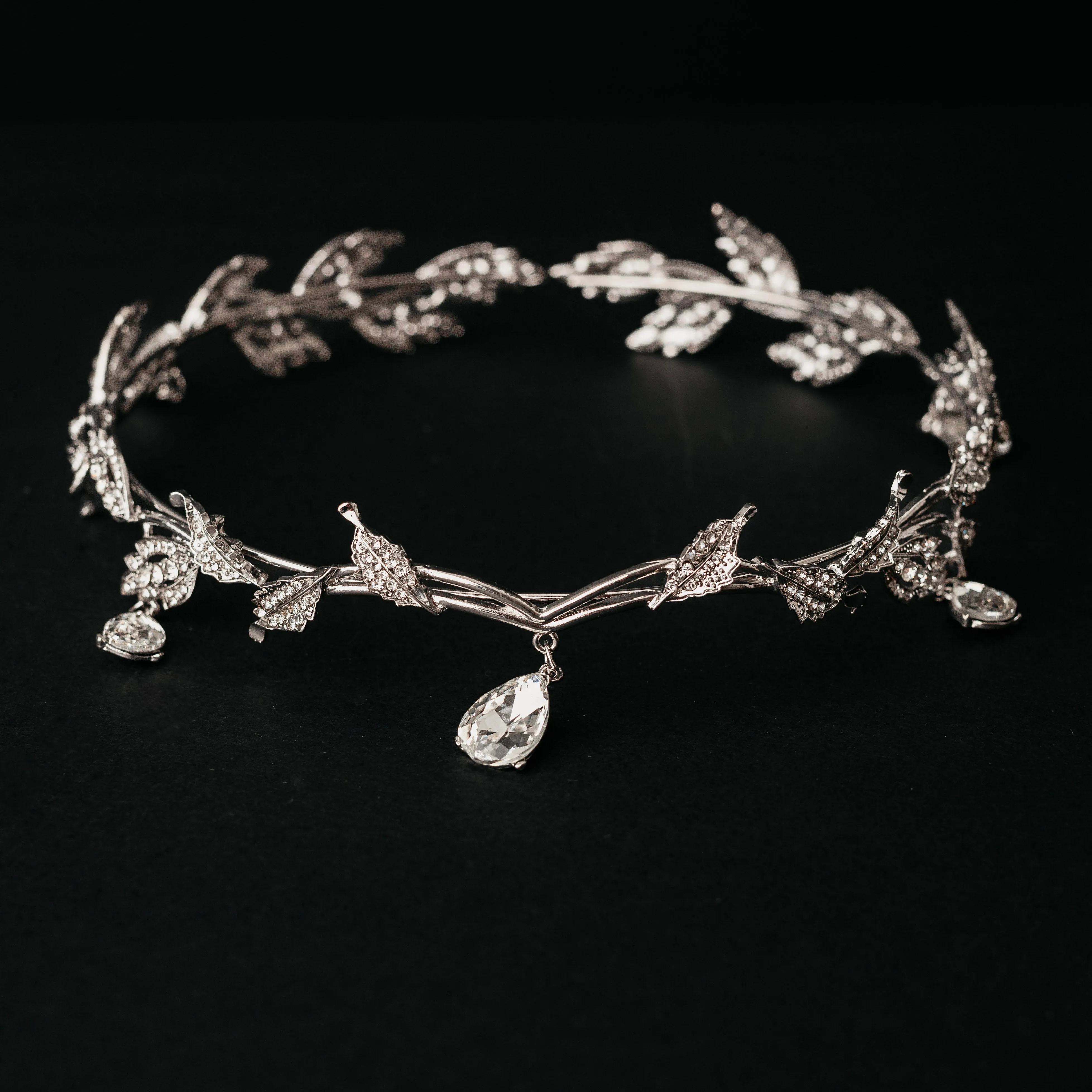 Octavia’s Crystal Drop Head Band in Silver White Gold