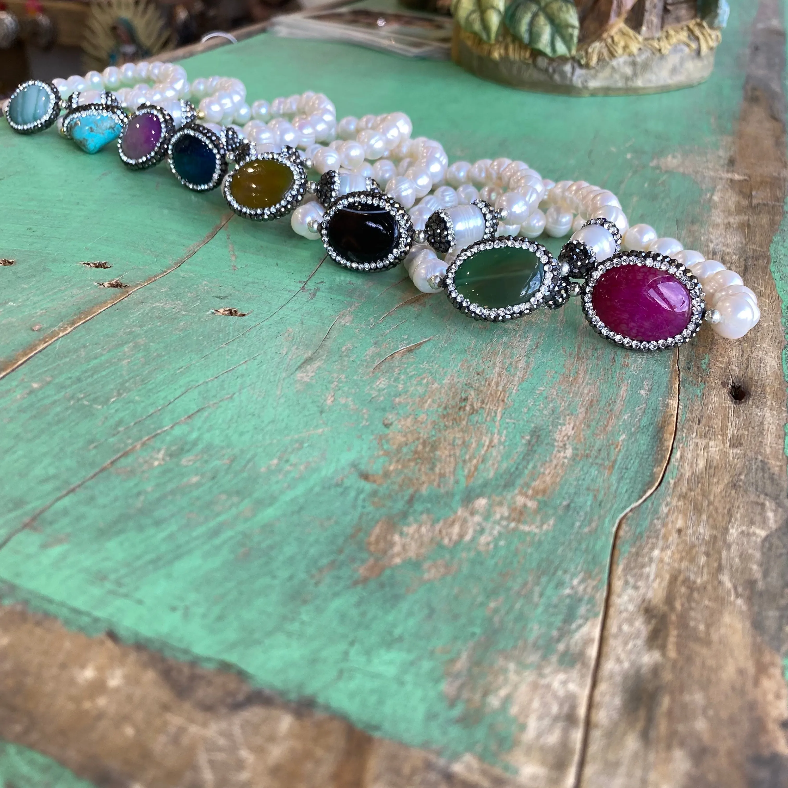 Pop of Pearls Bracelet