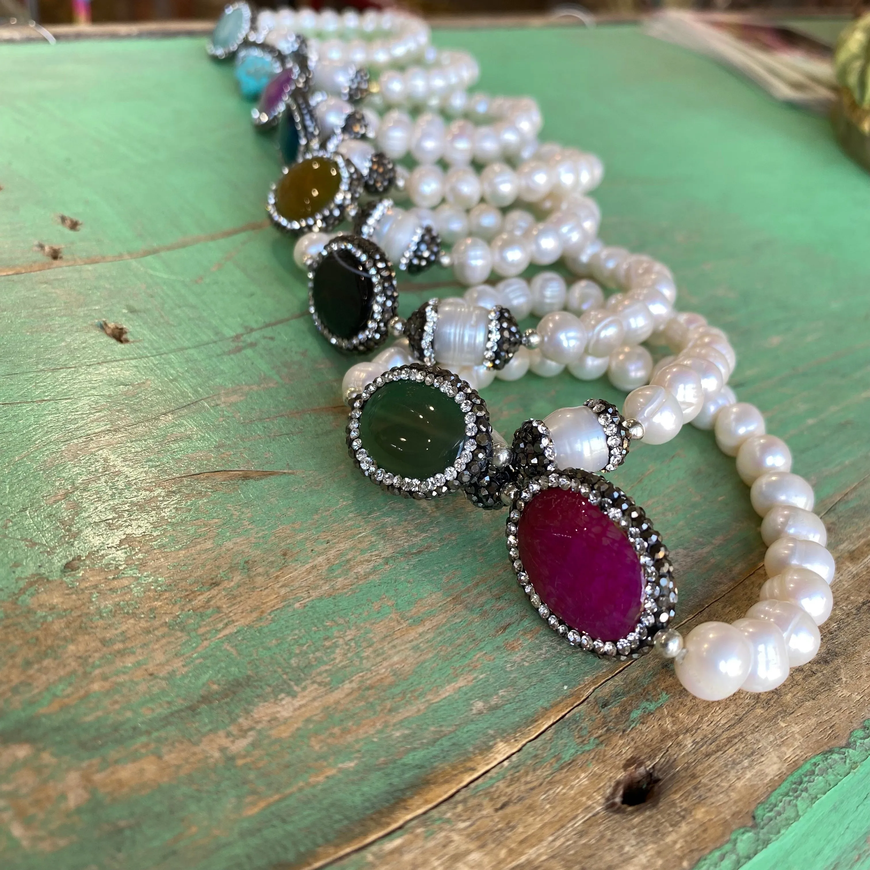 Pop of Pearls Bracelet