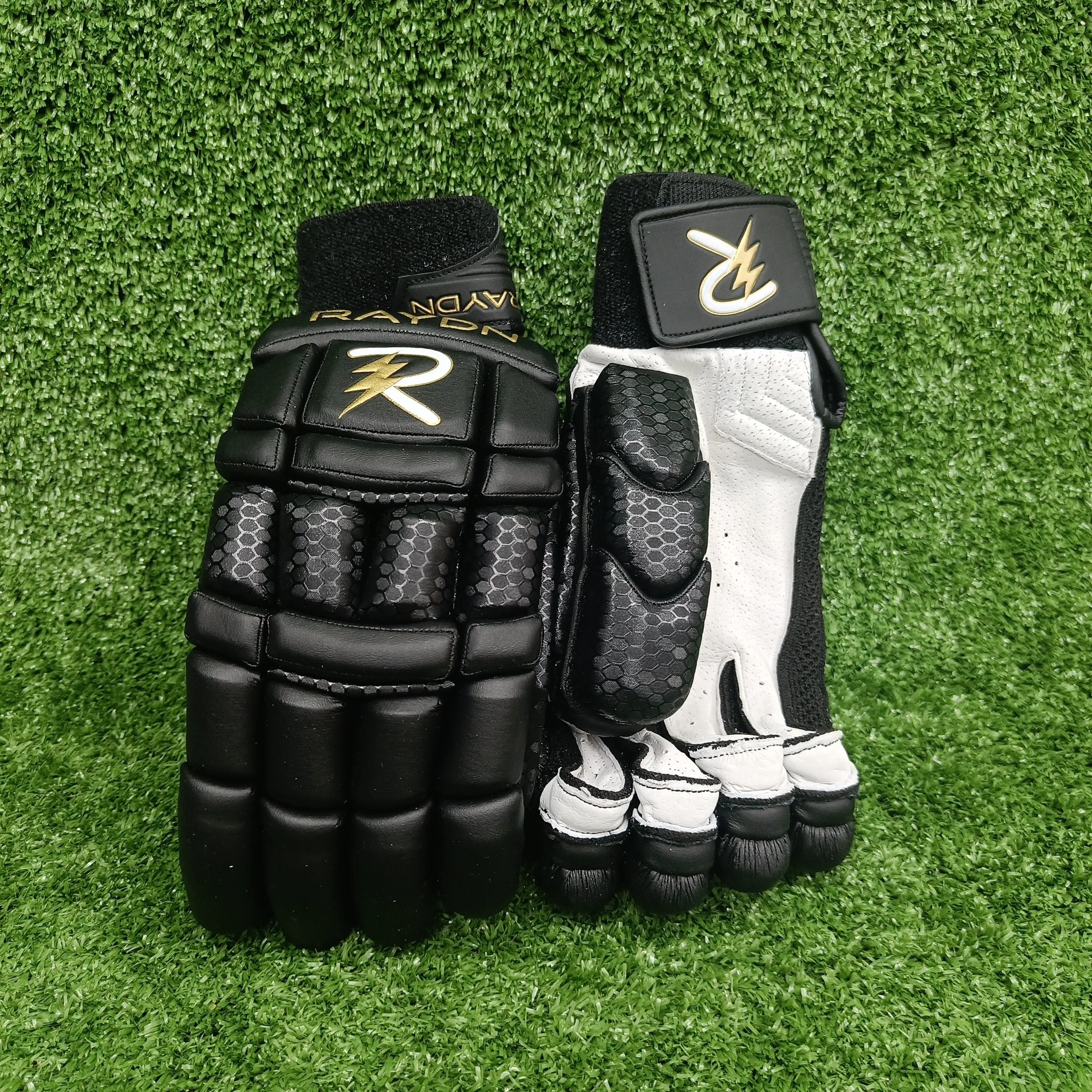 Raydn Players Edition Adult Cricket Gloves (With Pittard) White / Navy Blue / Black