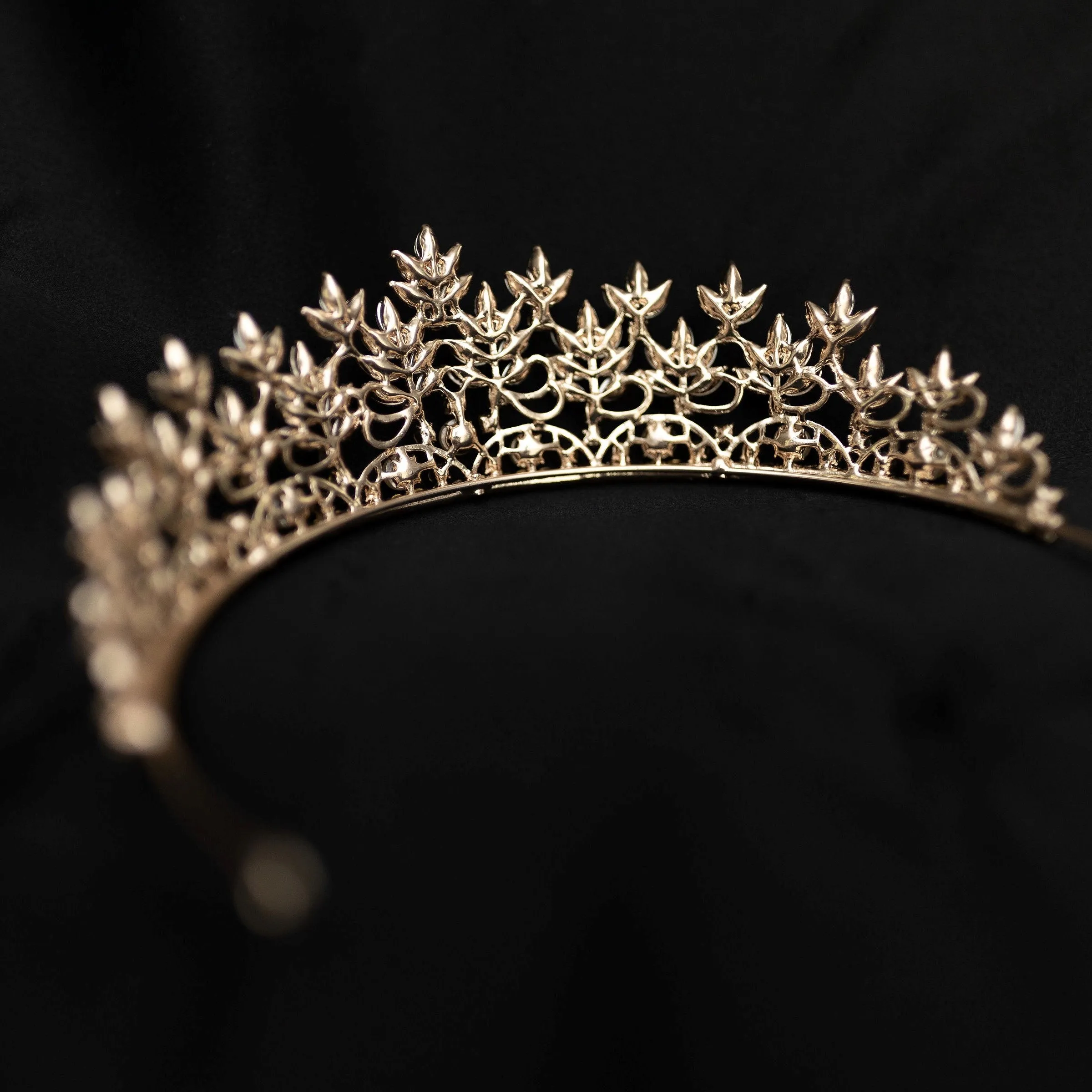 Sandy’s Tiara in Pink