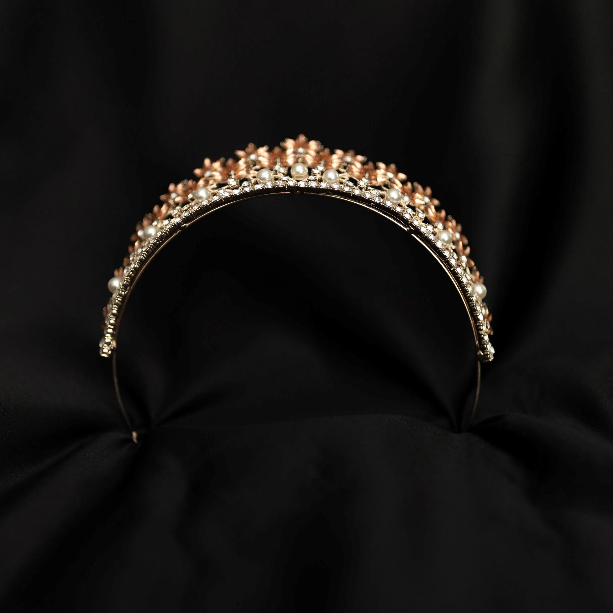 Sandy’s Tiara in Pink