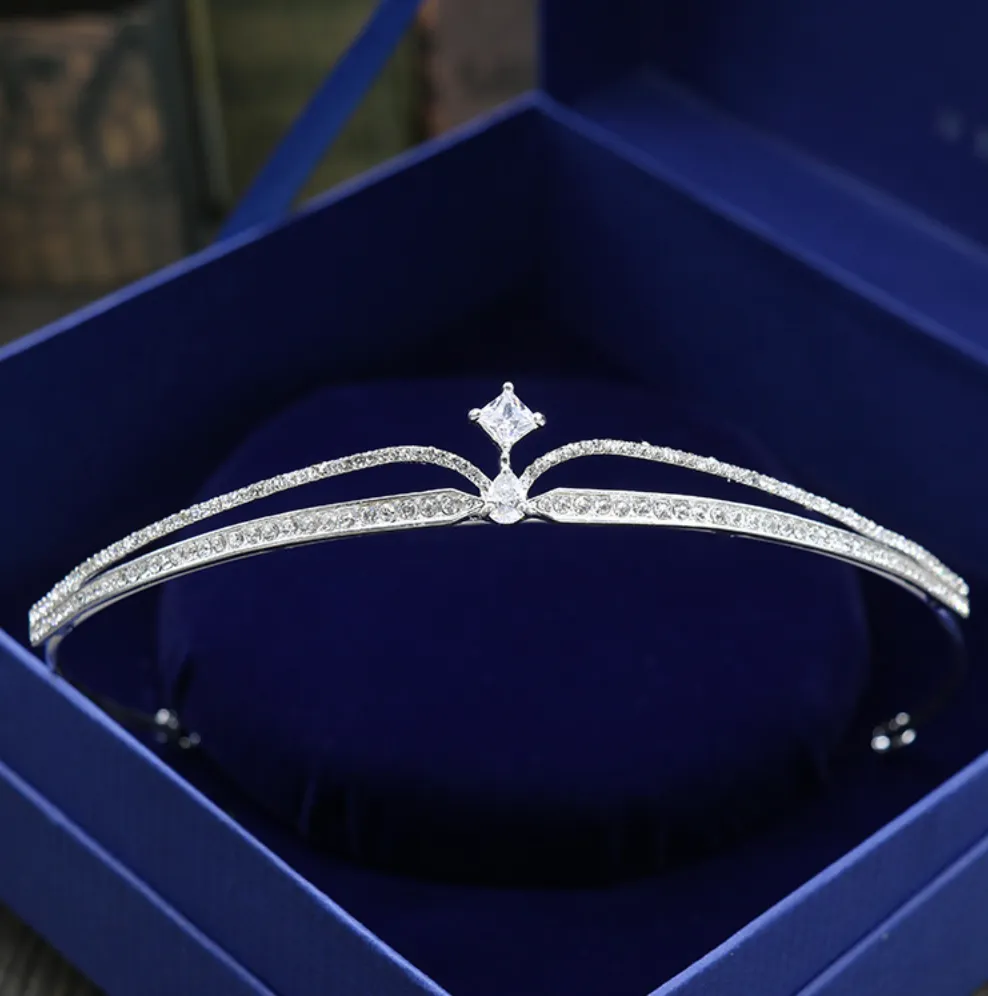 Simple Graceful Wedding Band