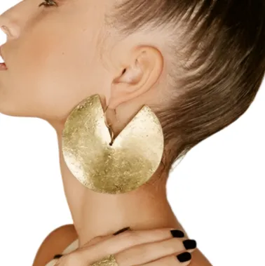 TEEK - Hammered Knotch Disc Earrings