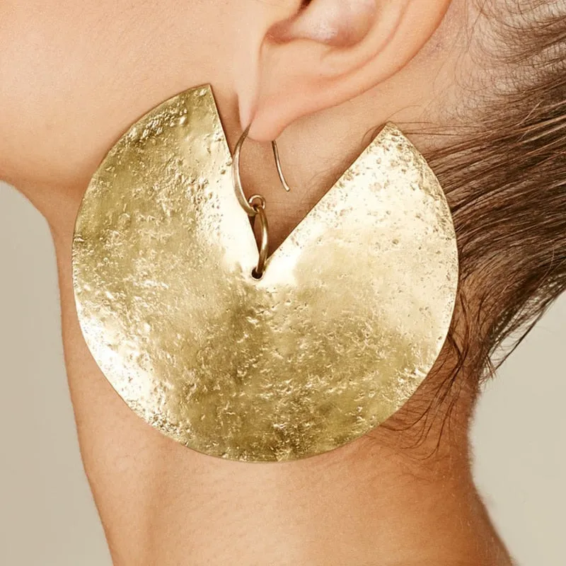 TEEK - Hammered Knotch Disc Earrings