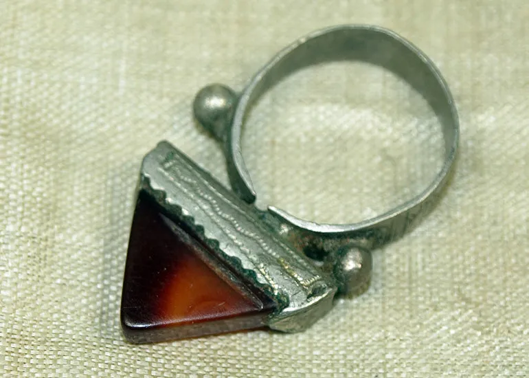 Tuareg Hair Ring with Carnelian Stone