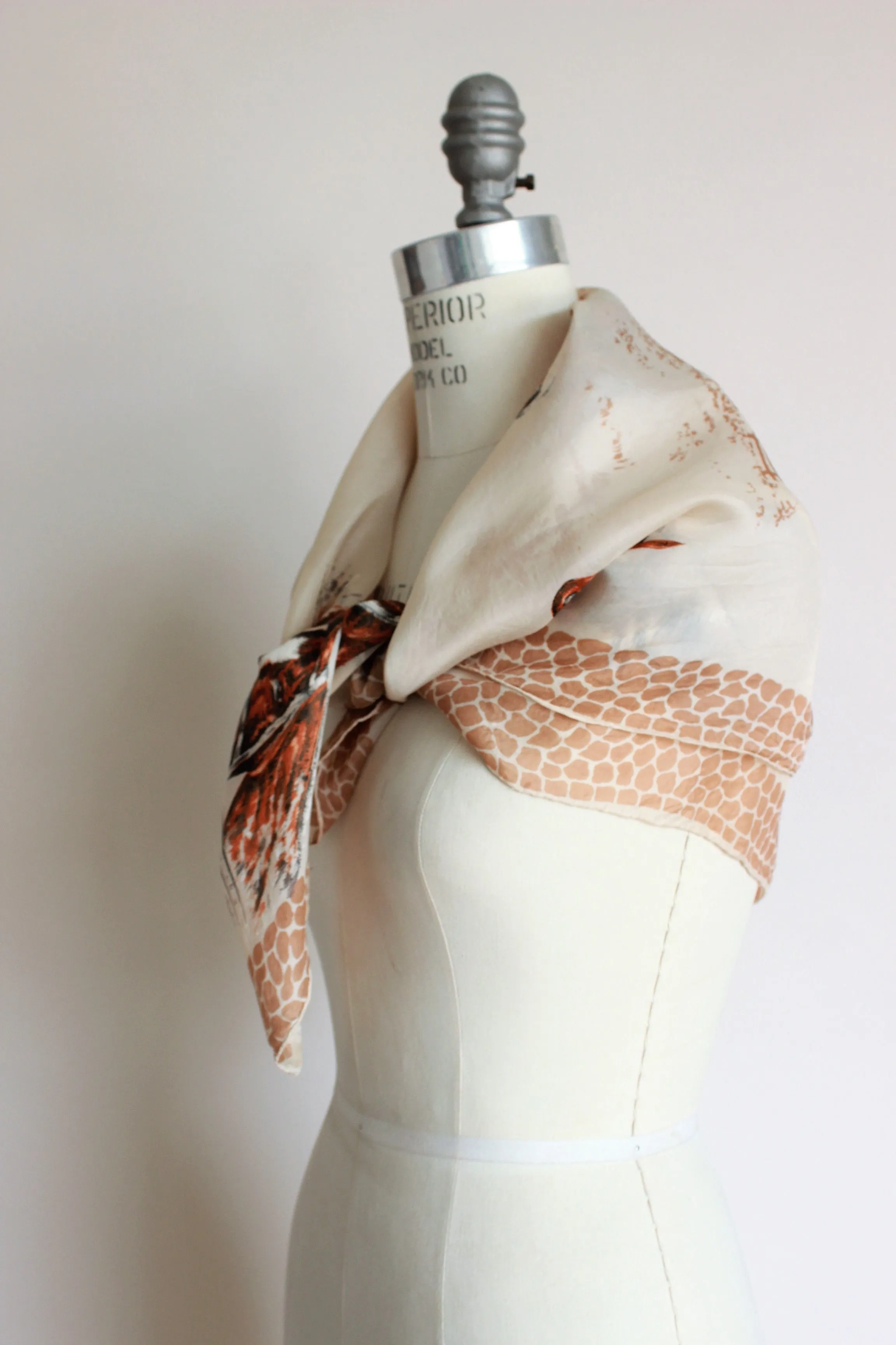 Vintage 1950s Horse Novelty Print Collectible Scarf